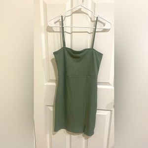 Forever21 olive green dress size M